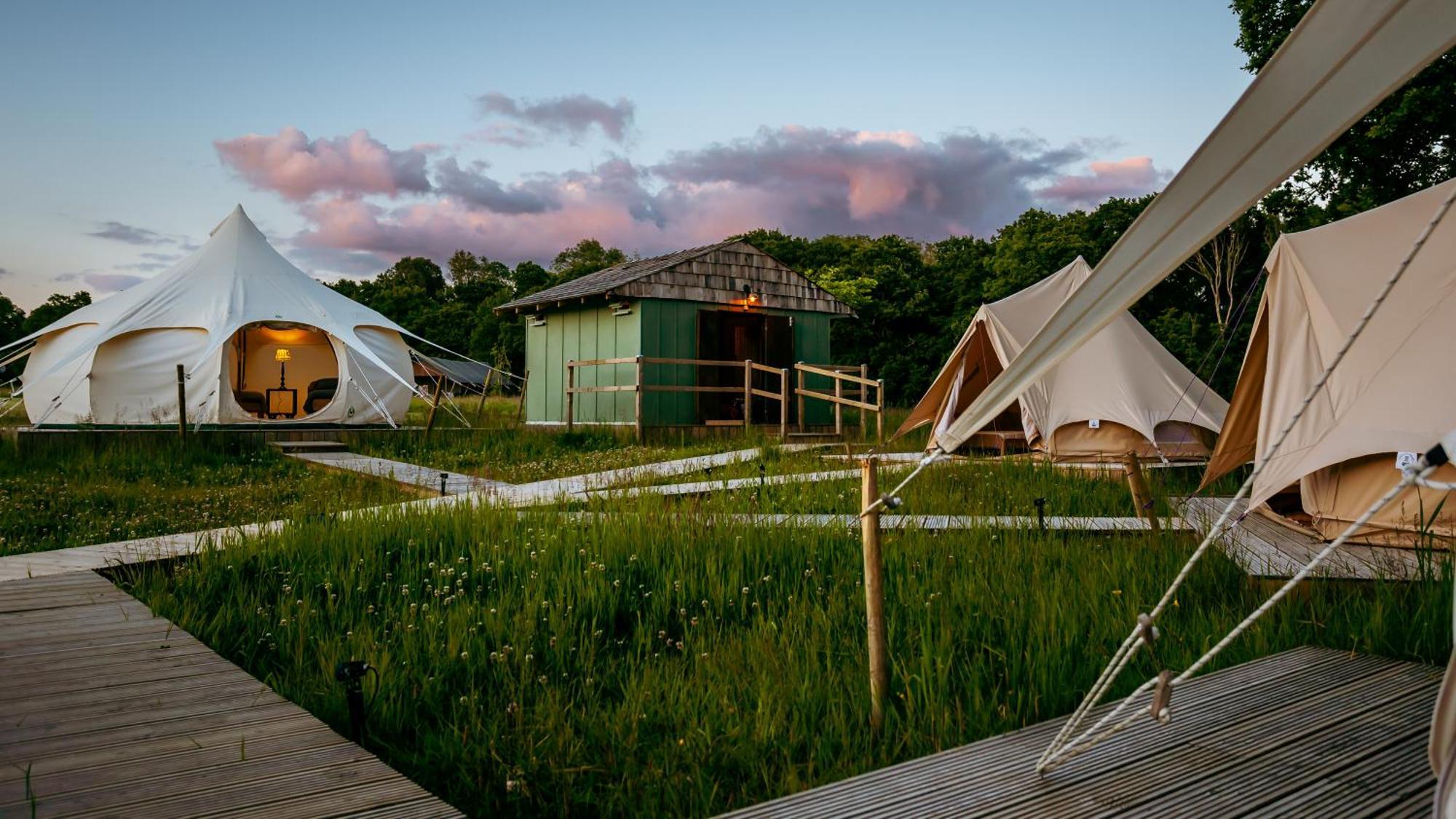 Villa Luxury Glamping Retreat In Battle Exterior foto