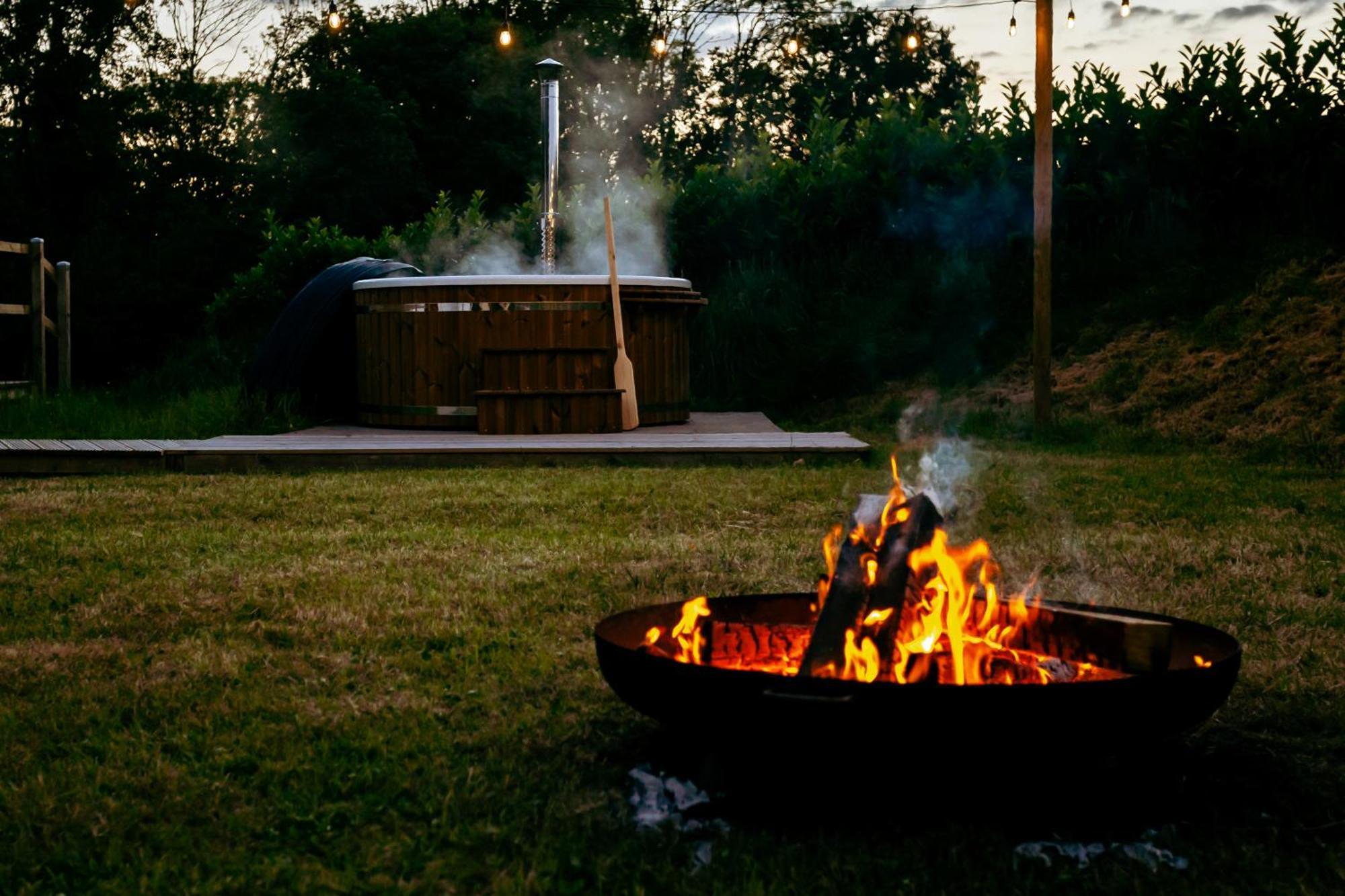 Villa Luxury Glamping Retreat In Battle Exterior foto