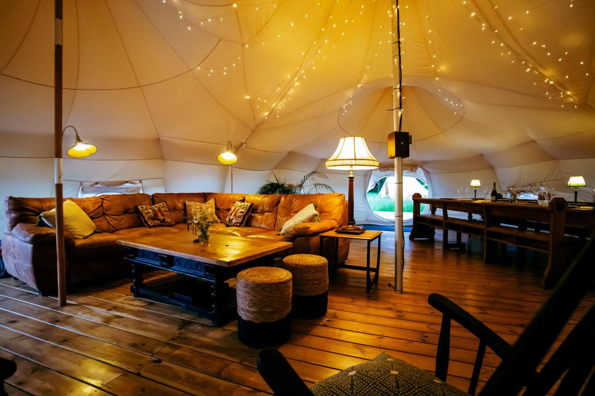 Villa Luxury Glamping Retreat In Battle Exterior foto